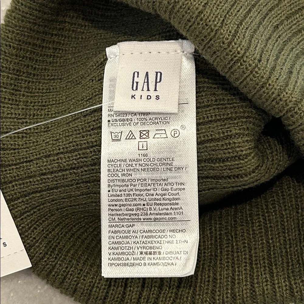 NWT Gap Youth Kids Beanie S/M Olive Green